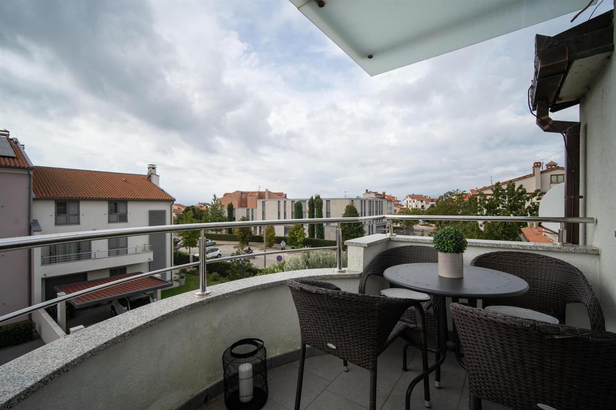 Apartments Valbruna Rovinj Exterior foto